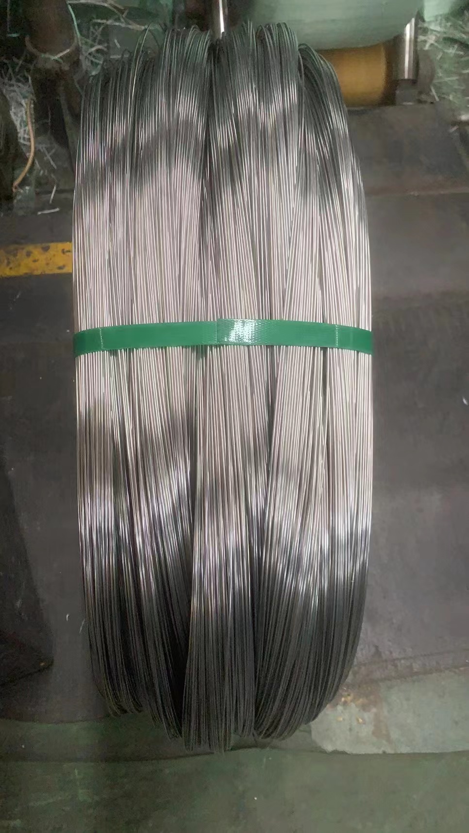 Stainless steel spring wire