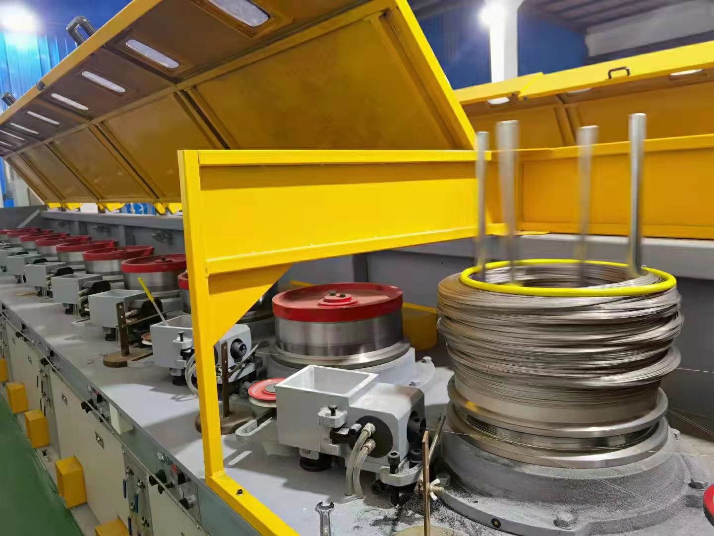 Stainless steel spring wire