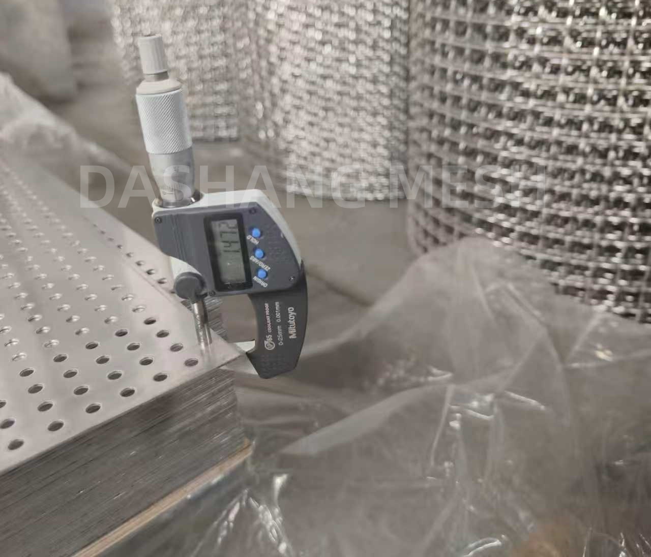 Stainless steel perforated sheet