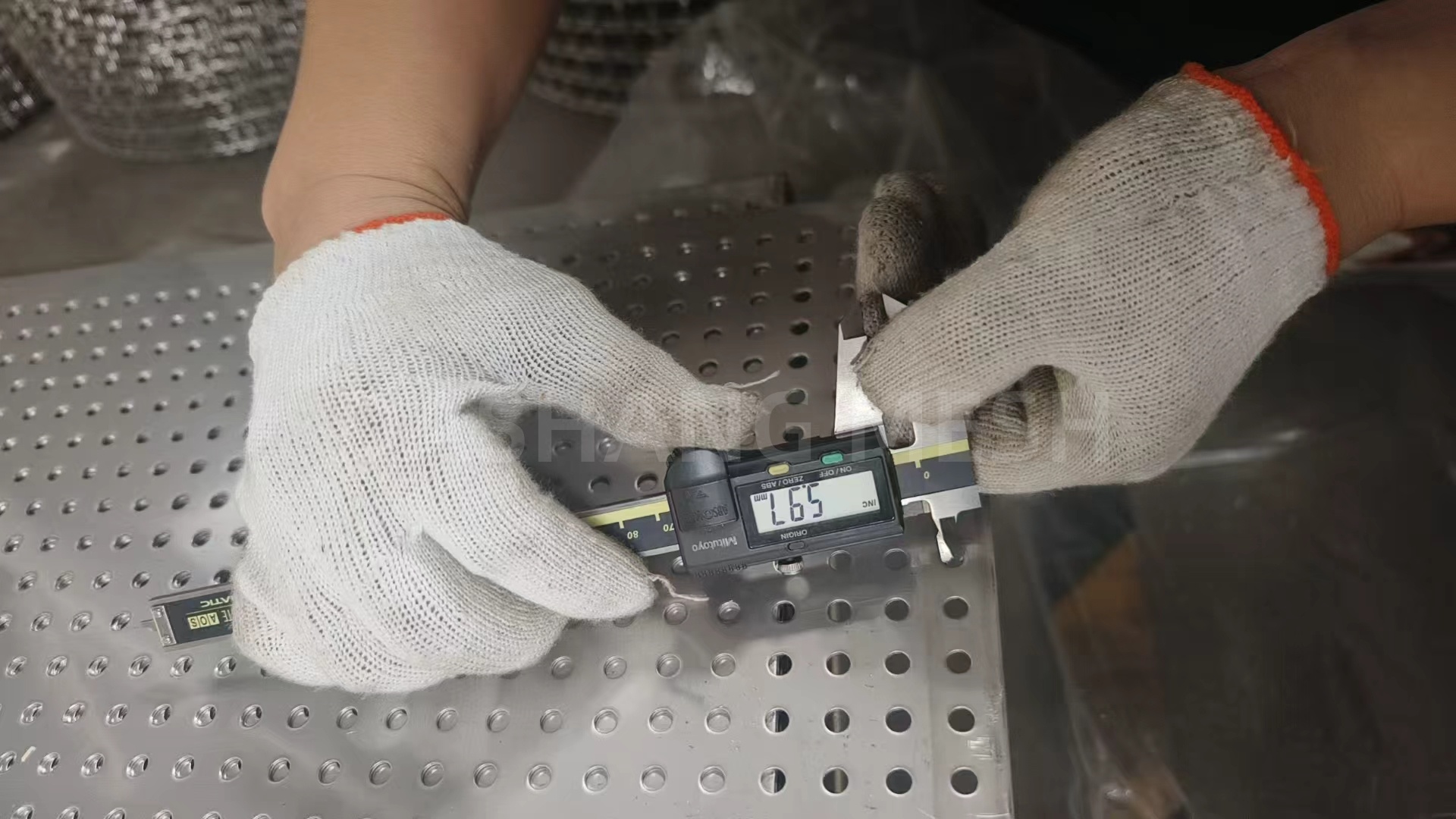 Stainless steel perforated sheet