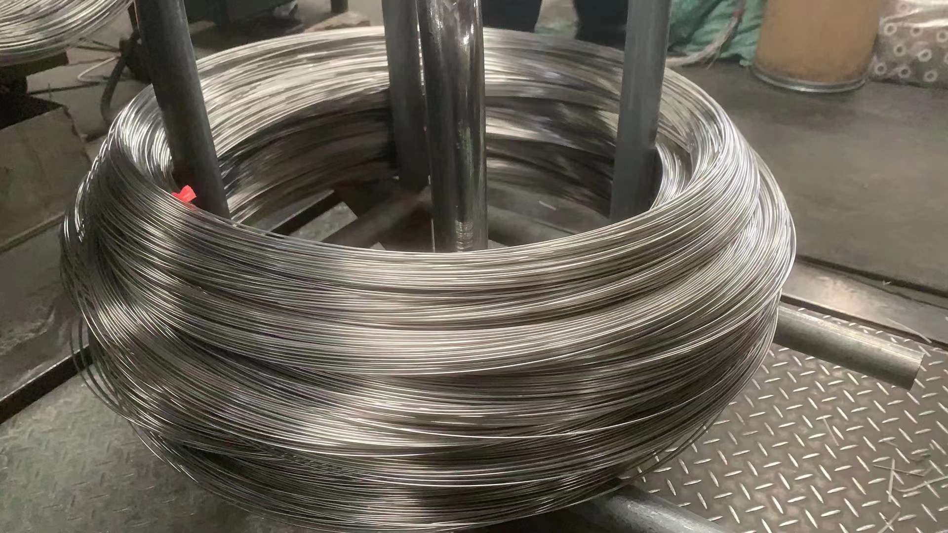 Stainless steel spring wire