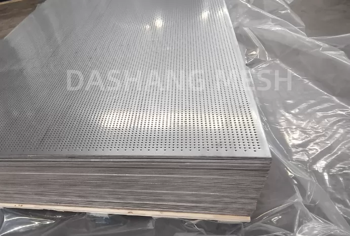 Stainless steel perforated sheet